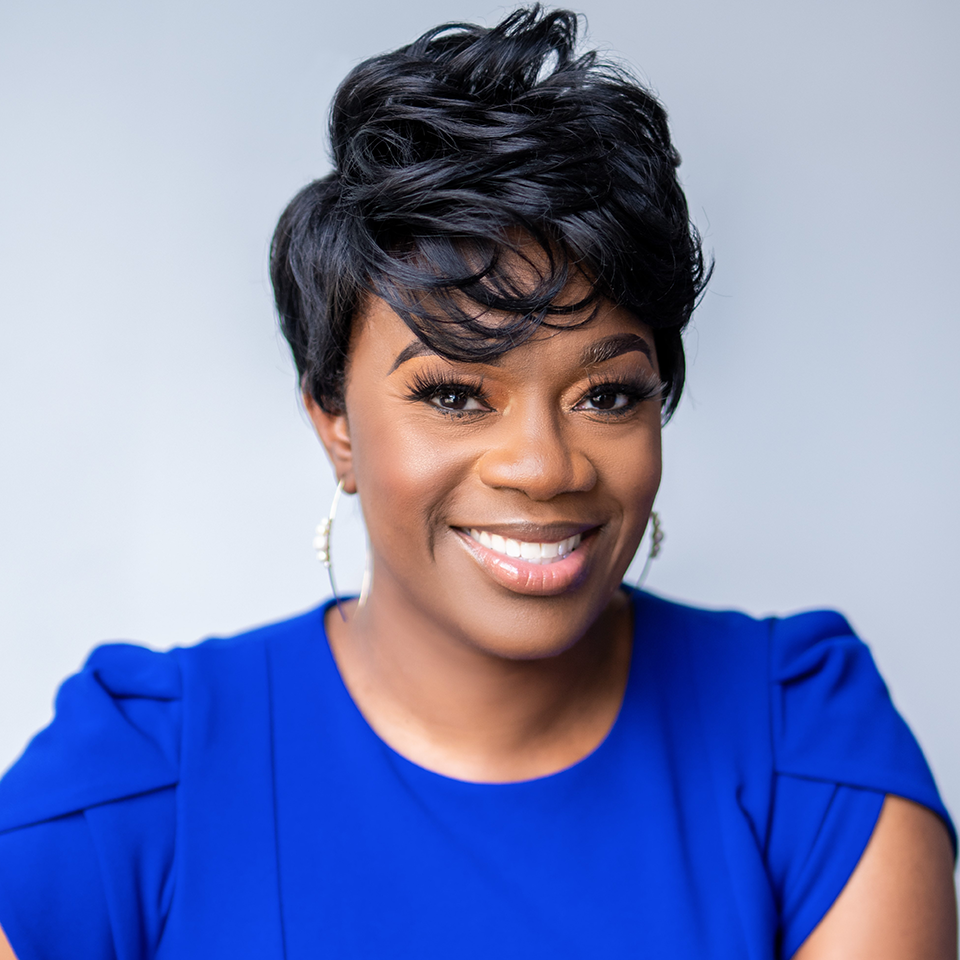Headshot of Essence Johnson