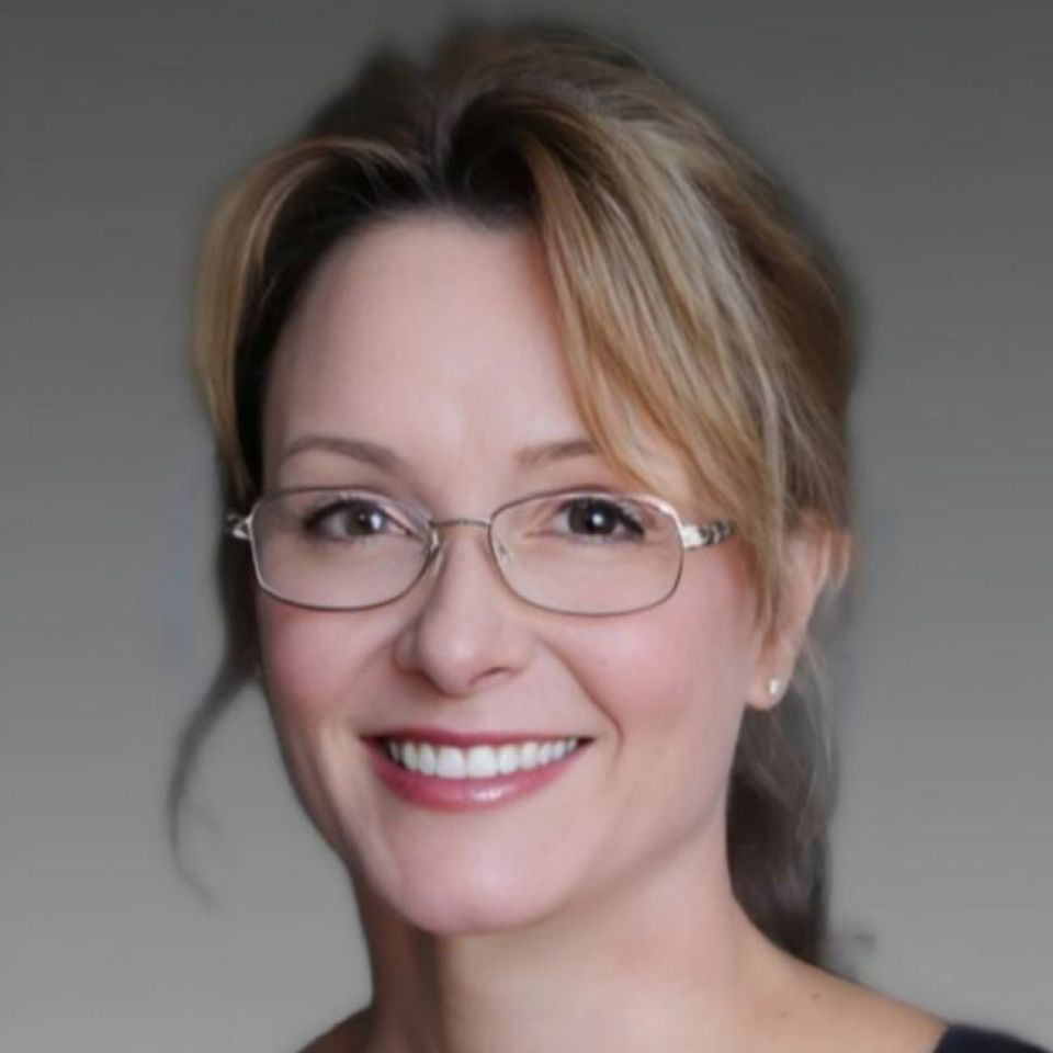 Headshot of Danielle Acurio