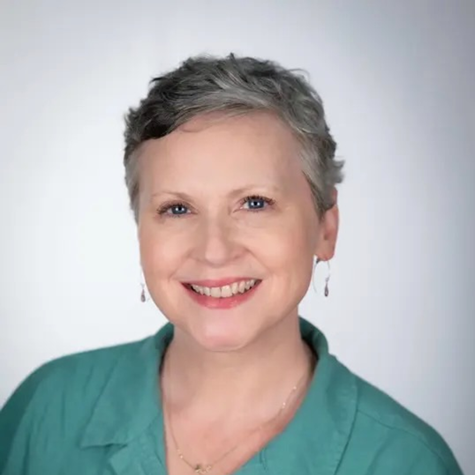 Headshot of Olivia Glover